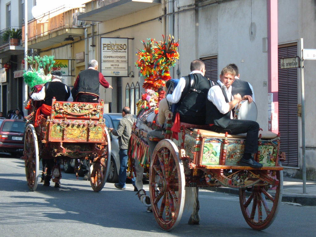 Taormina Bay Lucia'S House Bed & Breakfast Nizza di Sicilia Ngoại thất bức ảnh